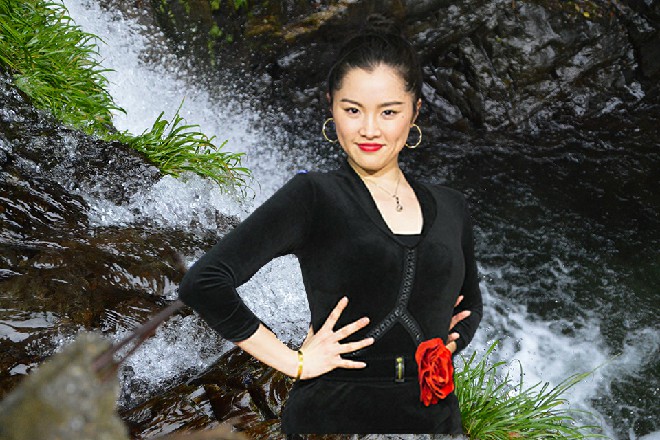 女子竟然脸红了，你这种登徒子，被玄冥寒气弄死算了