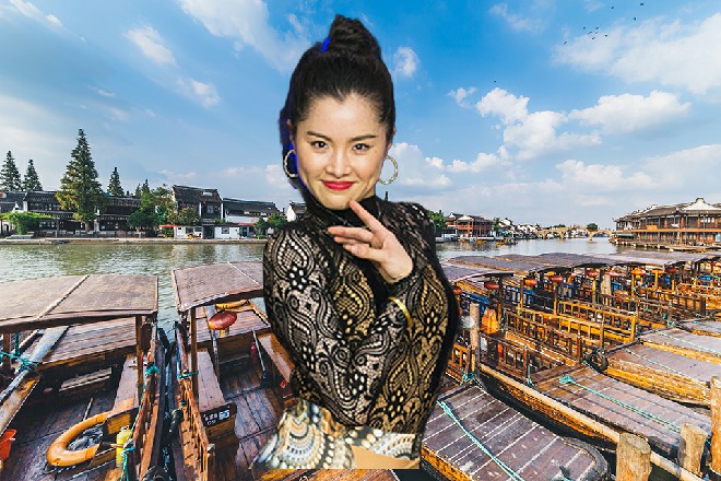 进了天界之后，若依就跟好奇宝宝一样，对什么都好奇