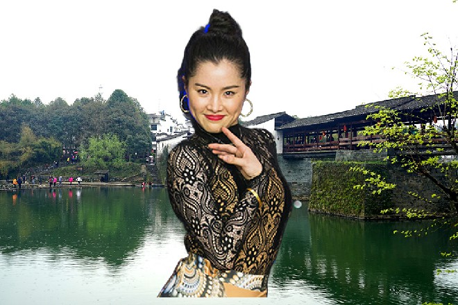 没想到，前台妹纸却是恭恭敬敬地对着极品美女打招呼