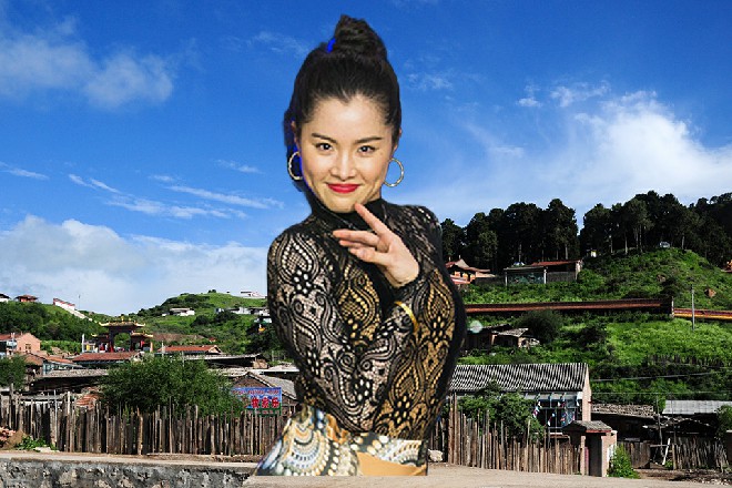 方青山感觉站在一百层屋子里的不是一个人，而是一头巨熊