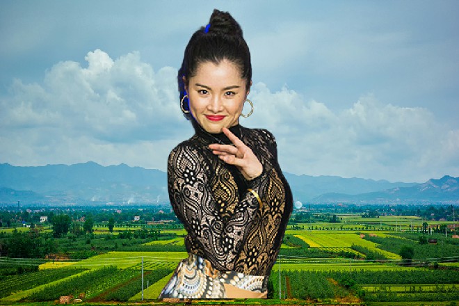 小鹤啊，你那点小事过后再JB说，咱们现在有大事要办呢