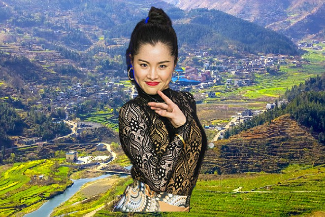 说着，若依的魔龙剑直接挑了起来，撩在了轩辕剑上面