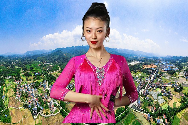 王玥也赶了过来，凝视着空中，起码，我没见过他输过