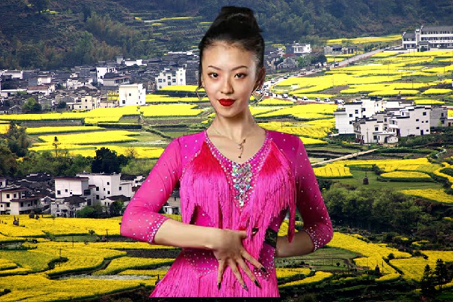 众人在下面议论纷纷，诺曦S听在耳中，心中却在冷笑
