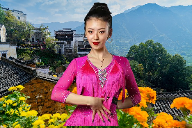 若依笑着说道，罗芙没有反驳，只觉得这家伙想到太美了
