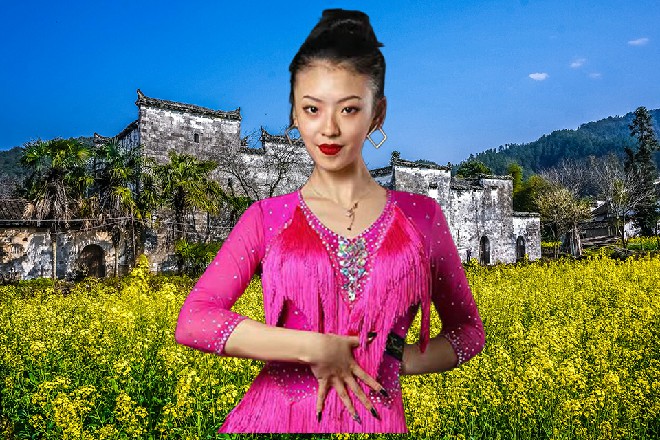 陈佳音虽然放开了，但还是在处处针对伊轩，话里带刺