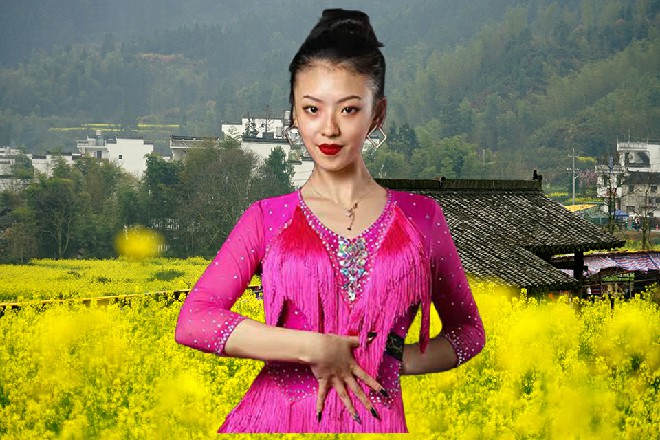 就这样，伊轩被灌了几轮，最后竟然连身子都坐不稳了