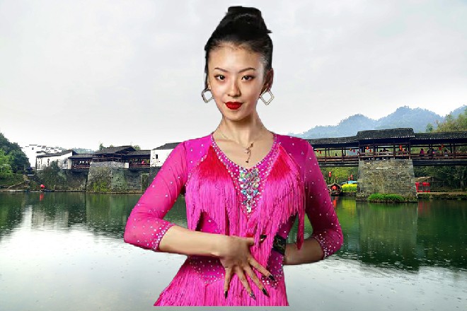 冷优优简单地介绍了一下，我的手下，你也要盘查一番么