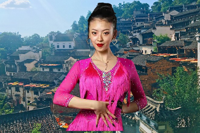 而如何把这些村庄纳入星月城，红色妖姬已经实现想好了主意