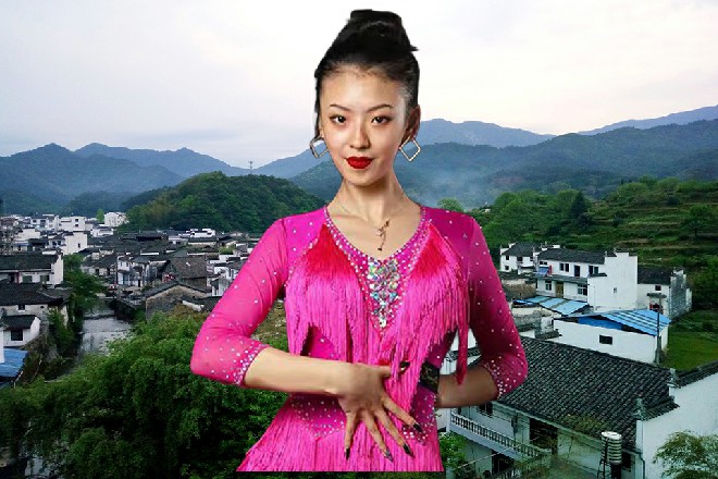 女娃娃，你真的认为，你手中的烧火棍，对老夫会有效果吗