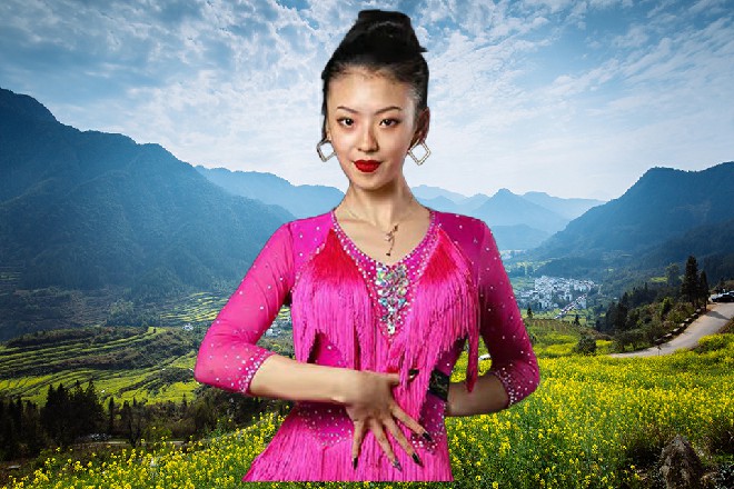 耳边响起了镜的声音，原来自己醒来的原因，是因为镜么