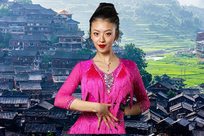 荷娜笑着点点头，这么多年，你第一次有勇气顶撞我