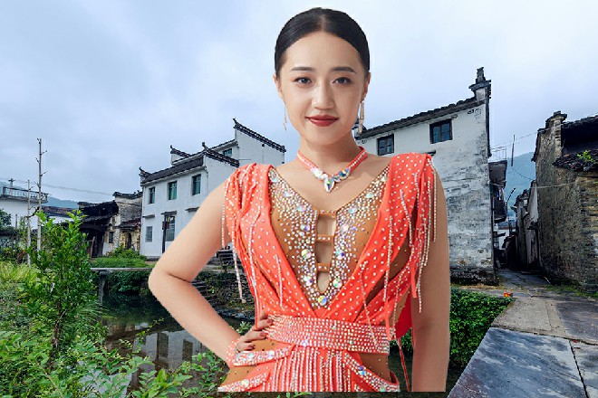 若依有点吃惊，没想到这方青山身边还有个铁砂掌的传人