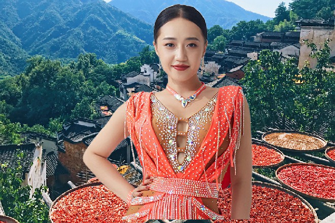 阿兰特带着自己的团队，立刻向着目标地点奔跑过去