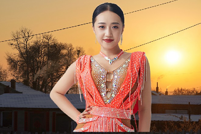 不管如何，这个家伙必须杀掉，四条恐龙腰带得回收