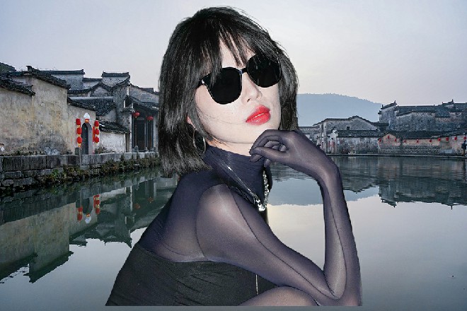伊轩彻底明白了，尼玛，合着自己是政治婚姻的牺牲者