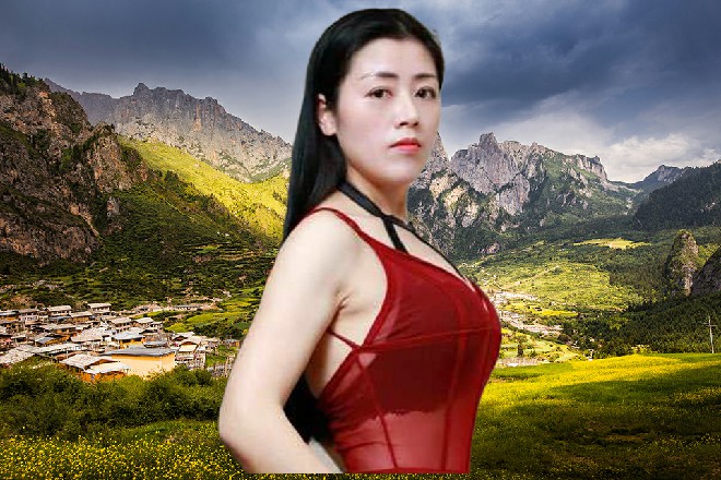 伊轩学着之前那个光头大汉的话，惹来女中间人的笑声