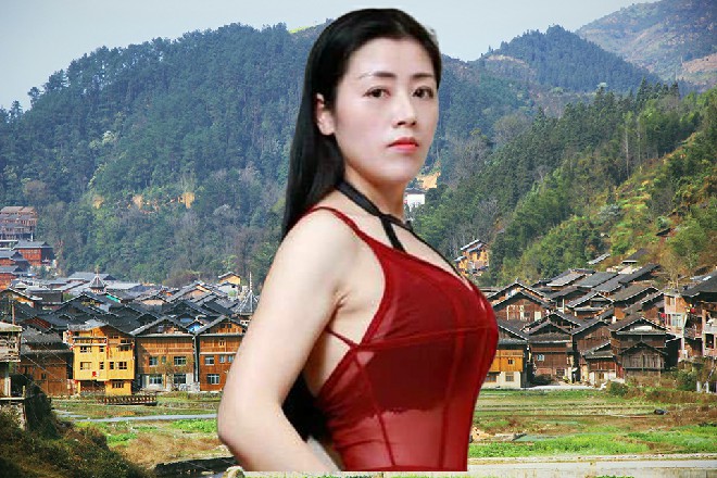 红色妖姬打算让自己的女徒弟过来帮忙涂油，但龙娇娇却阻拦道