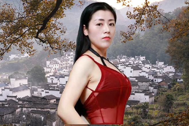 苏曼s还不明白，镜已经踮起脚来，轻轻吻在了苏曼s的嘴唇上