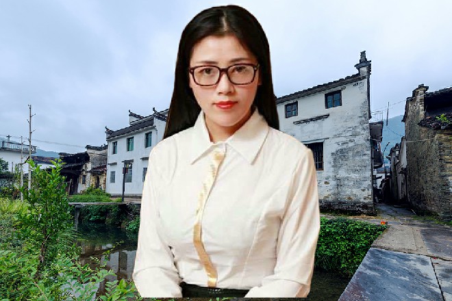 容小薰扮出一副可怜兮兮的模样，大飙演技，红色妖姬认输了