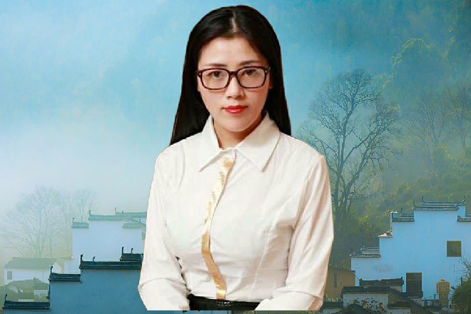 这青龙锏起码得有一千斤沉，不是一般人，根本拎都拎不动