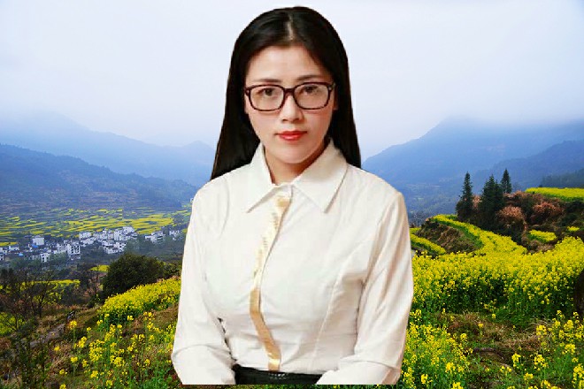阳九天大惊失色，他没想到对方竟然能把自己的攻击给拍开