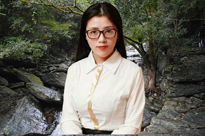 罗芙之所以会是五岳剑派的盟主，实力和剑法一点都不是盖的