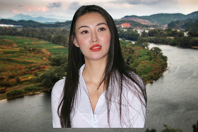 苗甜，这个自己回道H市之后，第一个深交的小姑娘