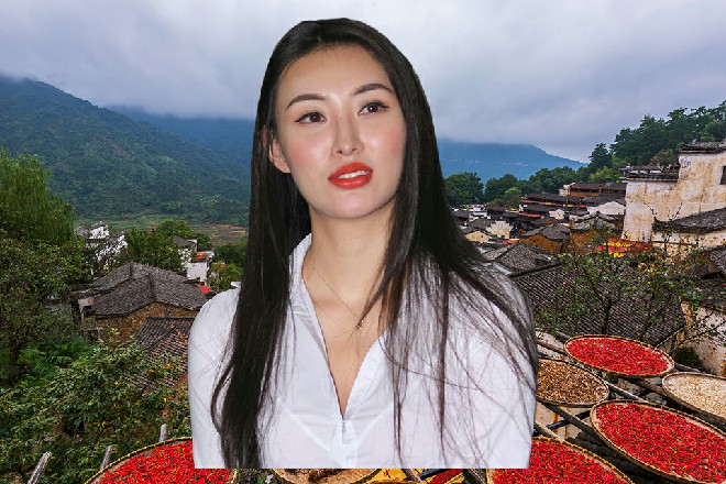 为首的正是那杨队长，他惊讶地看着站在原地的苏曼s，问道