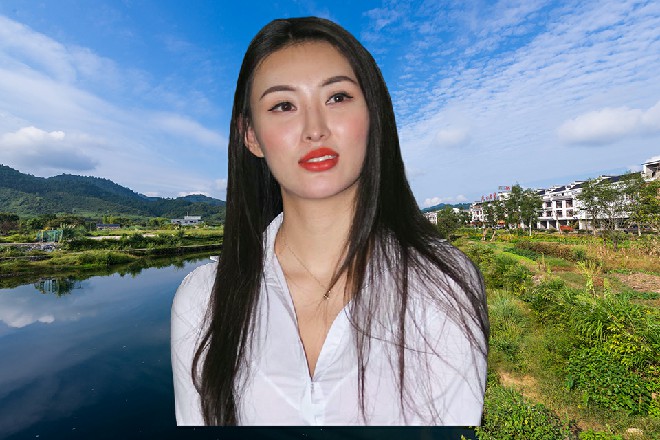 紫罗兰今天算是旗开得胜，又拿下了半个松北区，他真心高兴
