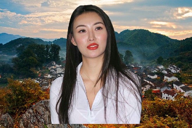 红色妖姬笑着说，他的分身一挥恶魔之斧，自下而上撩了起来