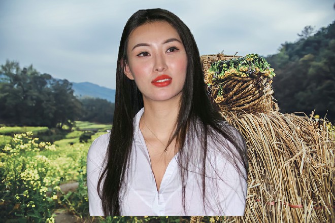 伊轩绕到了一堆集装箱后面，躲开了那些越南人的视线
