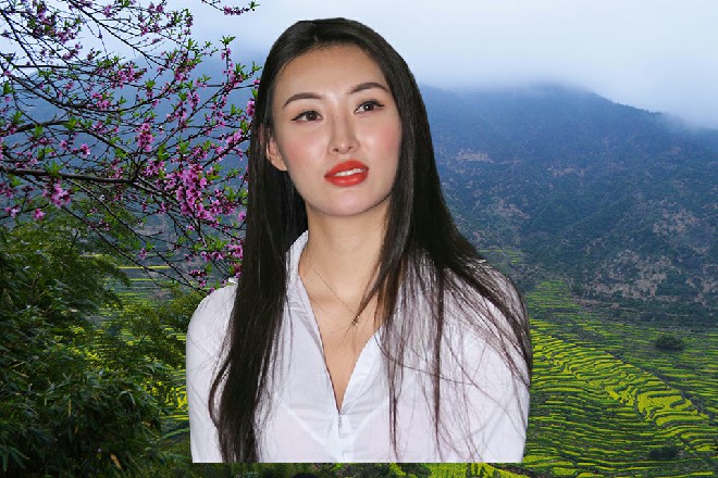 穷奇愣了下，怎么这么文质彬彬的助理也要参加比赛