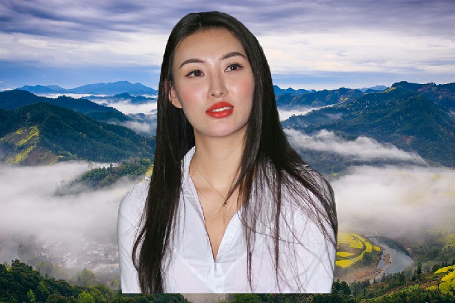 朱雀看到诺曦S不理她，她也不乐意主动去找诺曦S搭话