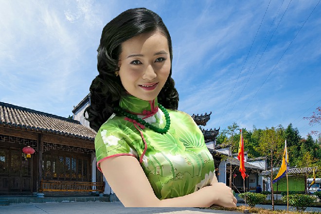 诺曦S呼唤着自己的女恶魔，八千阎罗手立刻现了出来