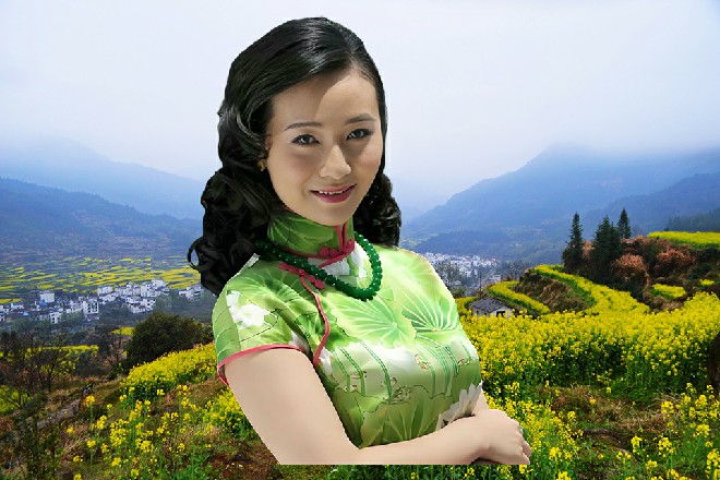 那恶鬼转过身来，望着红色妖姬，血盆大口里发出刺耳的笑容