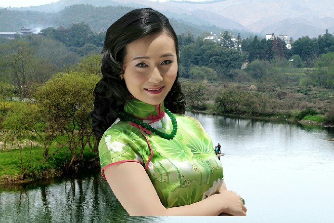 诺曦S控制着自己，尽量不去想象大源惠子洗澡的样子
