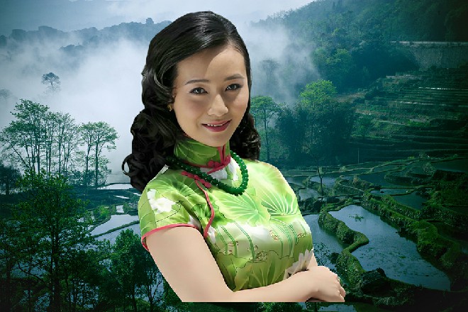 诺曦S笑呵呵地说道：小陈，你解释一下给兰盟主听听