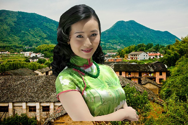贪狼趴在前面的地上，看着红色妖姬的眼神，充满了恐惧和愤怒