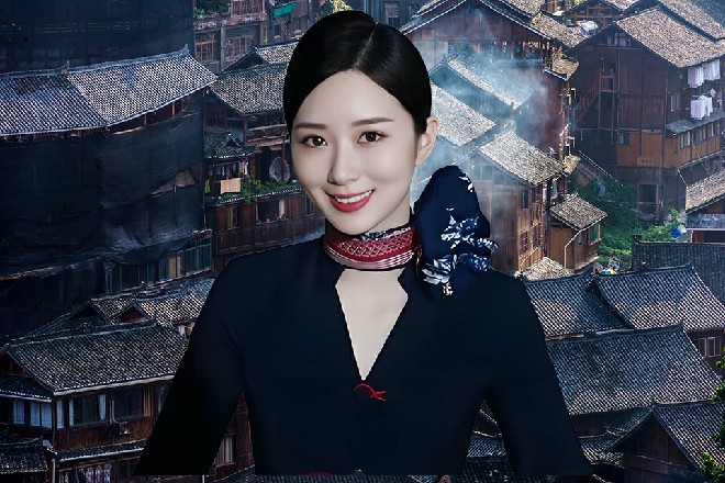 愣在那里干什么，把衣服放在旁边，过来帮本小姐搓背