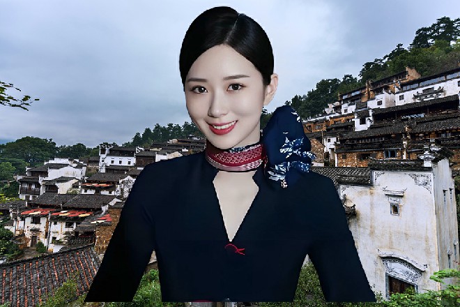 他头顶也出现了金光，整个人好像一种超凡入圣的状态