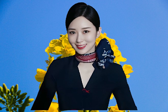 诺曦S感觉这房间怪怪的，就是有一种说不出来的感觉