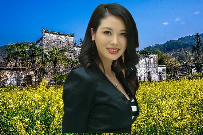 雷丁走出人群，抱着日本刀，冷冰冰地说道：你想怎样