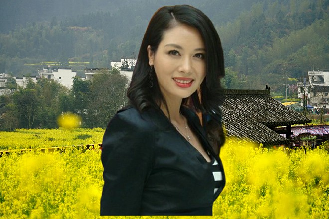 就在两个人准备吵架的时候，人类联军那边忽然热闹了起来