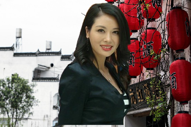 本以为这丫头很笨，没想到她一句话，倒是给红色妖姬问住了
