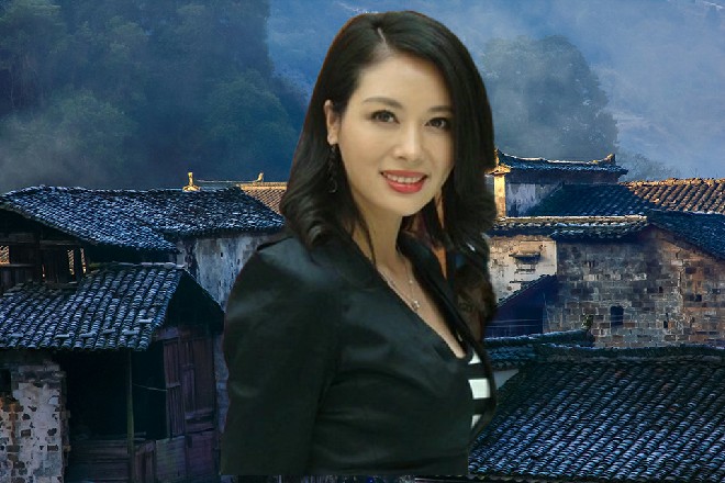 草薙上司攻击节奏越来越快，诺曦S抵挡的也有点辛苦