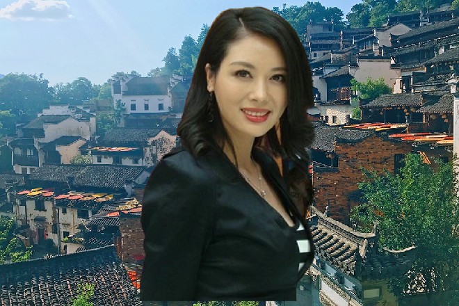伊轩毫不客气地说道：救她应该不过是你的举手之劳吧