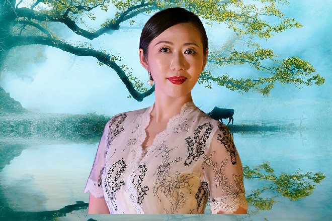 切，一看你那样子就是不相信算了，反正我也就是说说