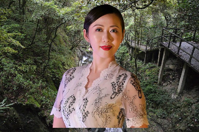 奥斯曼说出了第三个条件，而安妮笑而不语，托尼直接问道