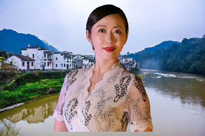 诺曦S控制着自己，尽量不去想象大源惠子洗澡的样子